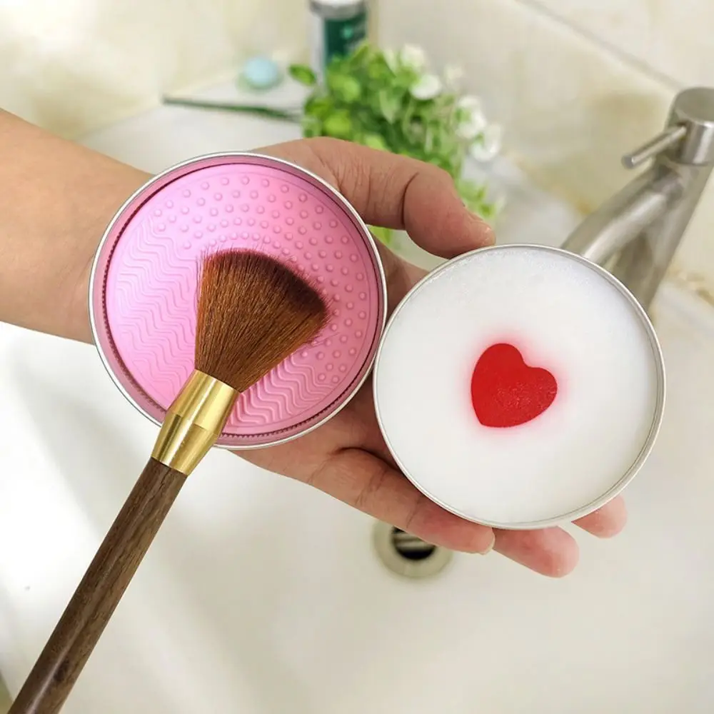 Sabão para Limpeza de Pincéis de Maquiagem com Aroma de Pêssego em Forma de Coração Ferramenta de Limpeza Profunda Remoção de Cor