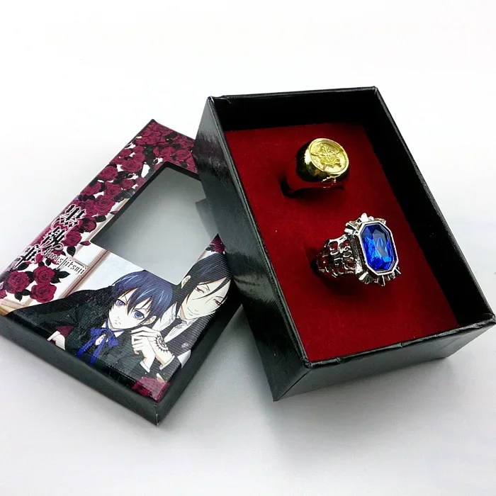 Juego de accesorios de Cosplay de Black Butler Kuroshitsuji Ciel Phantomhive, juego de anillo, collar, colgante, insignia, regalo de Sherlock, Michael, Alois, Trancy