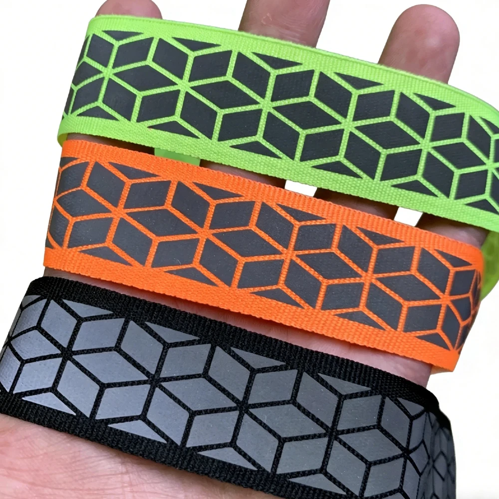 ZERZEEMOOY 5 yard/lot 25mm Nylon Webbing Strap Reflective Webbing Warning Green Red Stripe Ribbon Weaving Piping Taps