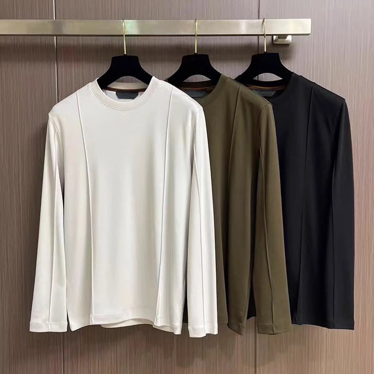 

Faionable Pure Color round Ne Long Sve Men's T-irt Simple Old Money Sle Base irt Autumn Winter New Arrival