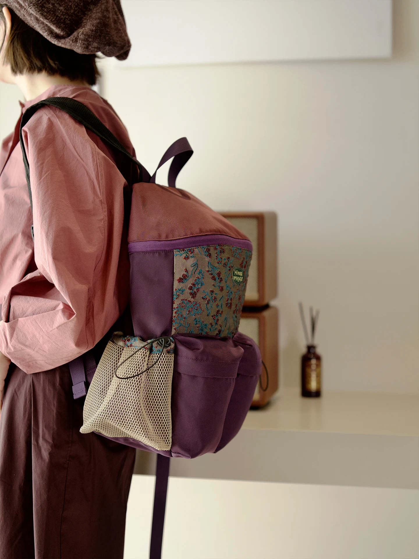 Original Retro Color Block Large Capacity Backpack Commuter Shoulder Bag Casual Simple Style Zipper Closure Soft Material