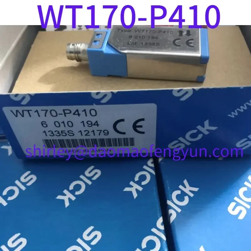 Brand New Original WT170-P410 photoelectric sensor 010194
