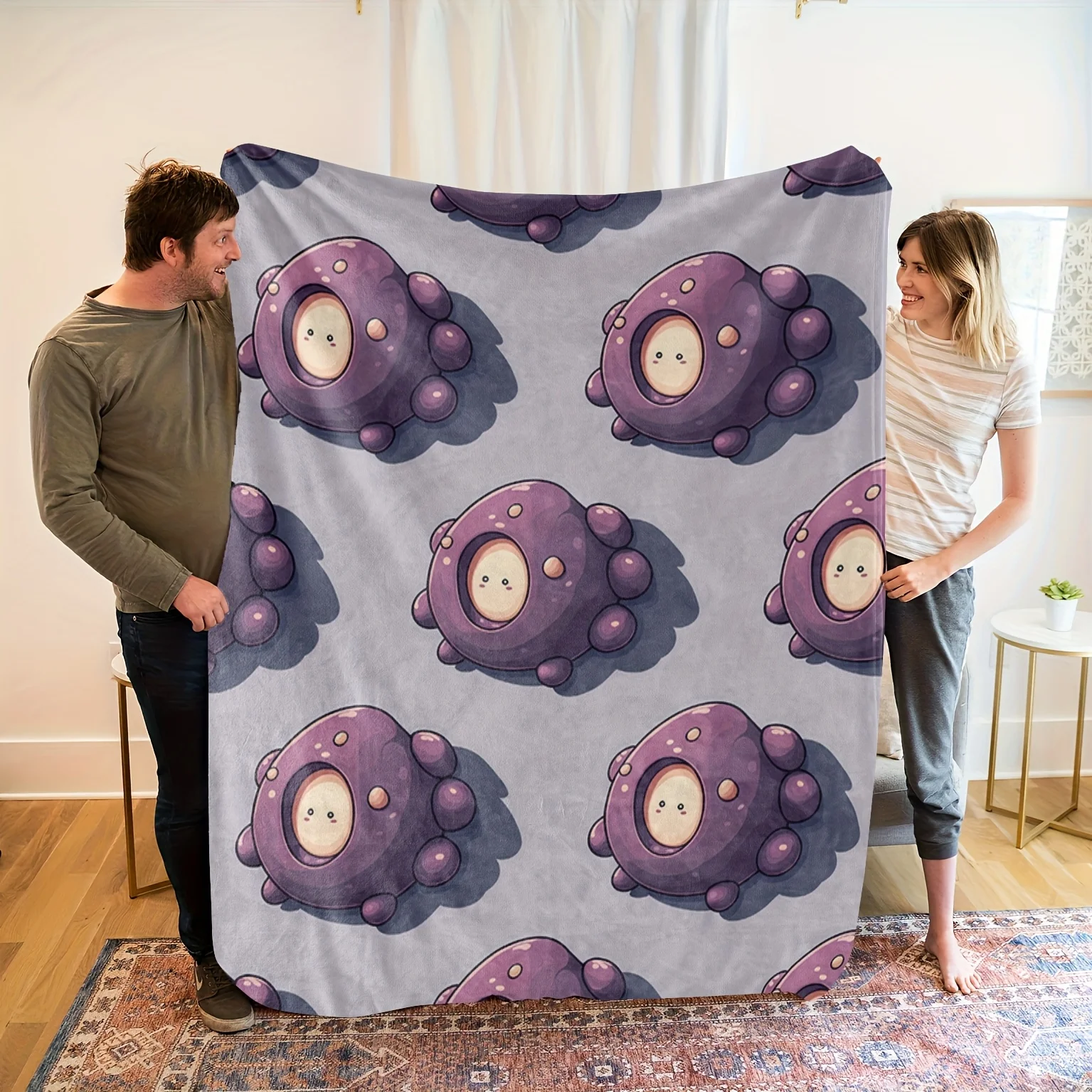 

1pc Pink/Black/Blue/Purple Gradient Fleece Blanket - 100% Polyester Cooling, All-Season Gift