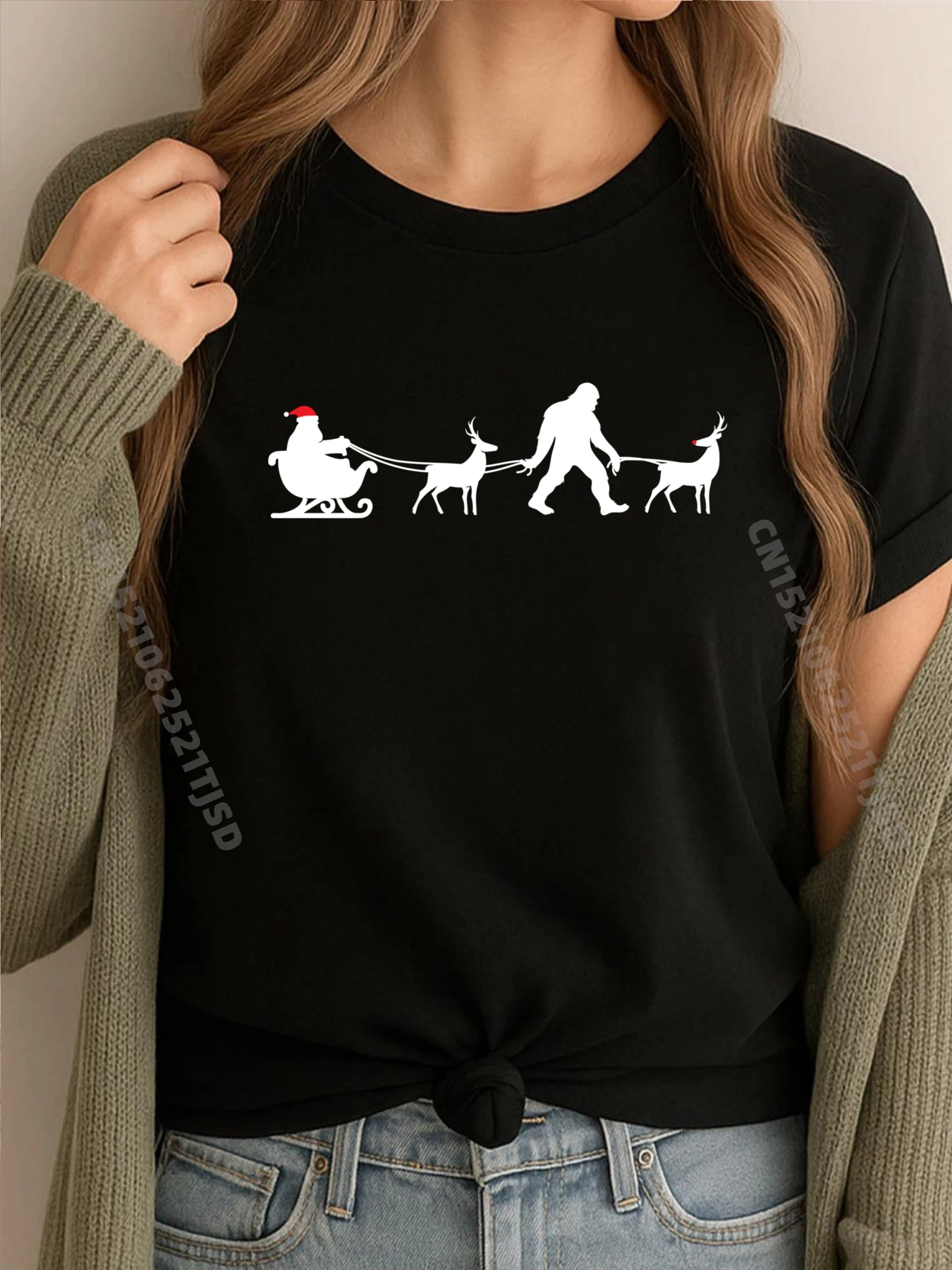 

Рождественская брендовая футболка Bigfoot Pulling Santa, новогодний алфавит