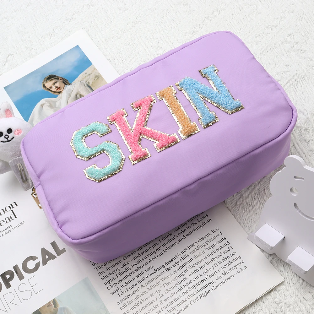 Hot Sale Durable Waterproof Nylon Makeup Pouch Bag Jewelry Packaging Pouch Custom Embroidery Cosmetic Bags