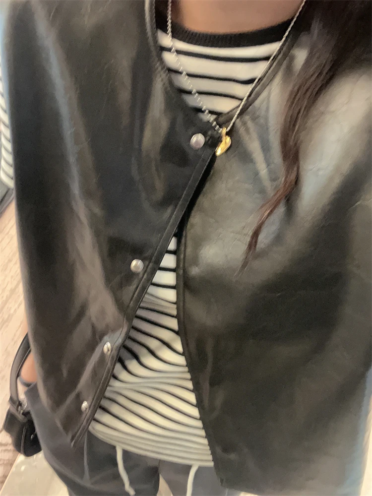 

SDNINEHOME Simple Versatile Loose Bla Leather Vest Faionable round Ne ort Length Single Button Closure ort Vest