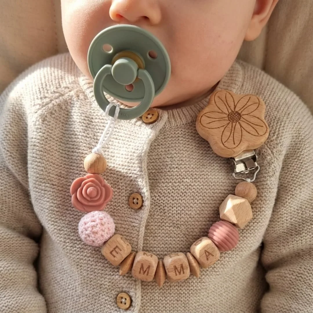 Personalized Pacifier Clip Custom Name Wooden Flower Clip Pink Rose Silicone Crochet Beads Baby Soother Holder Newborn Gift