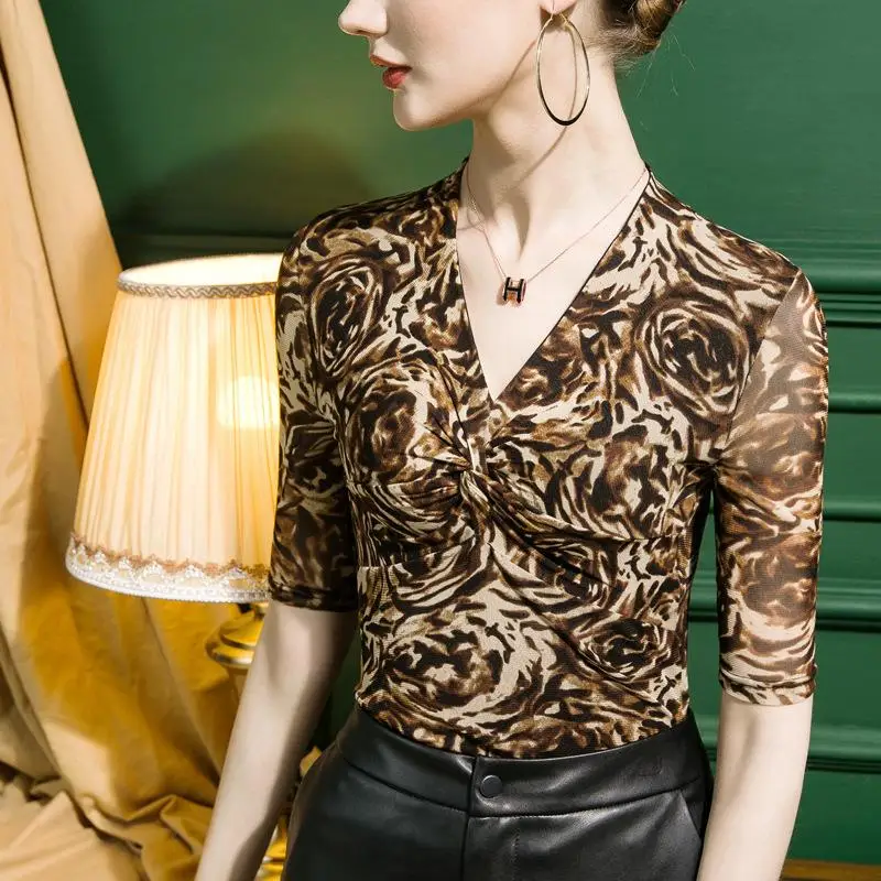 

Women's V-Ne Me Boting irt Leopard Print Casual Home Clothes Children's Spwear Autumn Season Nylon Fabric