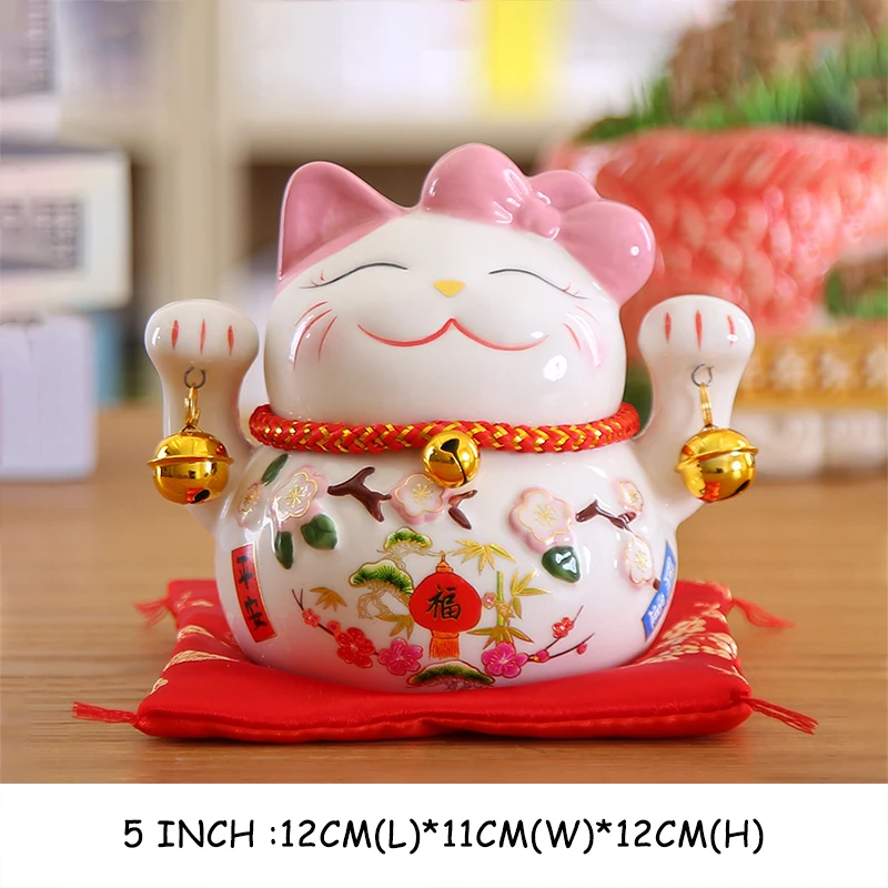 Ceramic Lucky Cat Money Bank Maneki Neko Fortune Cats Porcelain Happy Smiling Cat Figure Feng Shui Decor Ornament