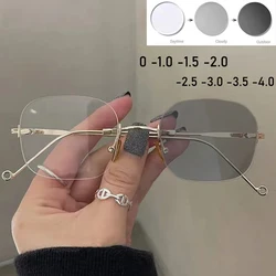 Outdoor Color Changing Sunglasses Fashion Trend Square Ladies Photochromic Myopia Glasses Prescription Near Sight Eyewear To-4.0