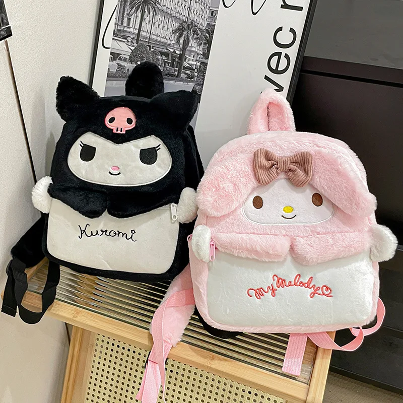 Sanrio dziewczynka pluszowa kreskówka plecak Kawaii Kuromi KT duża pojemność tornister śliczny puszysta torba na ramię prezent urodzinowy