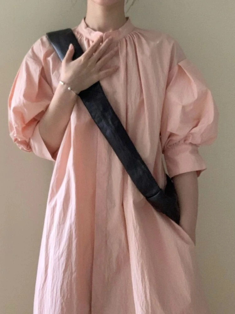 Spódnica koszulowa z krótkim rękawem dla kobiet 2023 lato nowy luźny krój francuska minimalistyczna sukienka długa spódnica