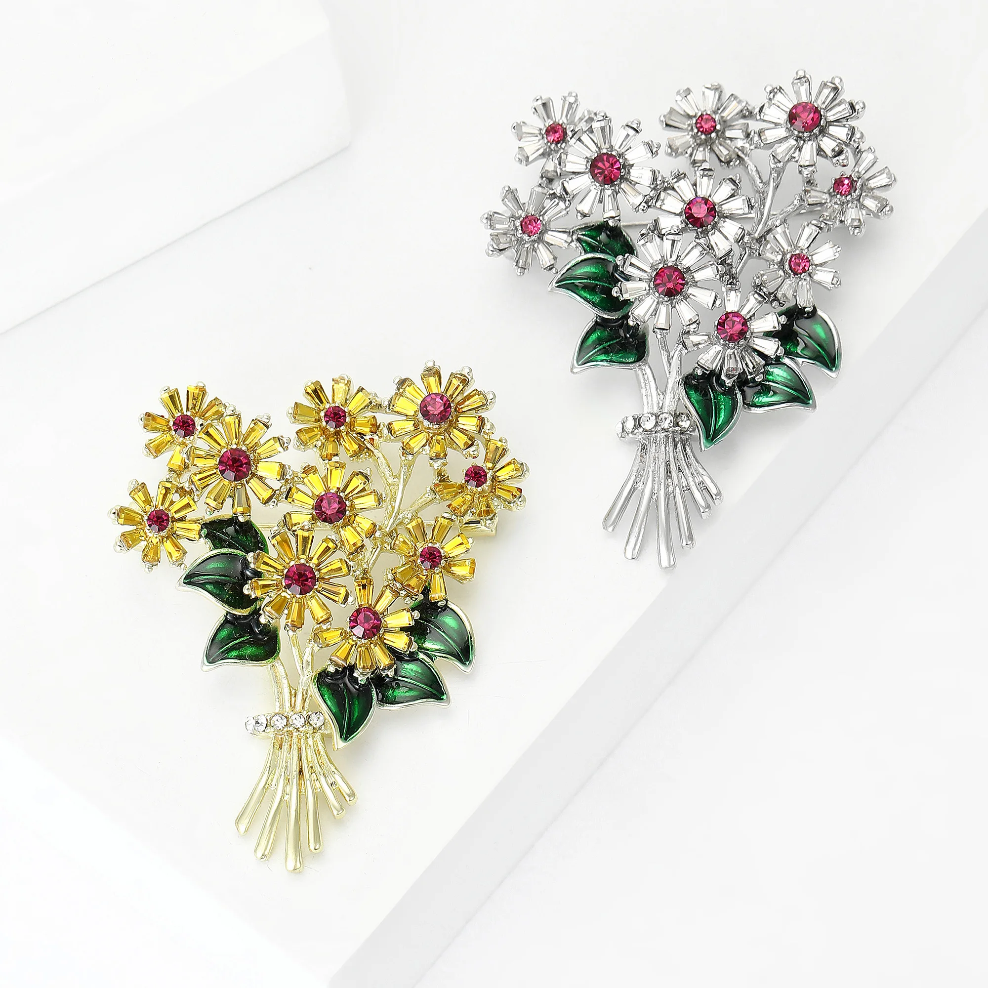 Enamel Chrysanthemum Pin for Women Sunflower Brooches Flower Leaf Pins Office Party Friend Gifts Jewelry Accessories view 5