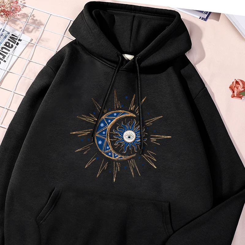 

Moon And The Eye Of The Sun Printing Male Hoodies Cotton Causal Sportwear Everyday Versatile Sport Shirts Essential Comfy Tops