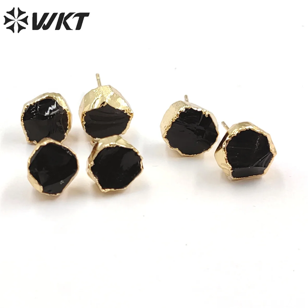 WT-E703 WKT New Design Randomly Round Natural Black Obsidian Stone Studs In 18k Real Gold Plated Raw Amethyst