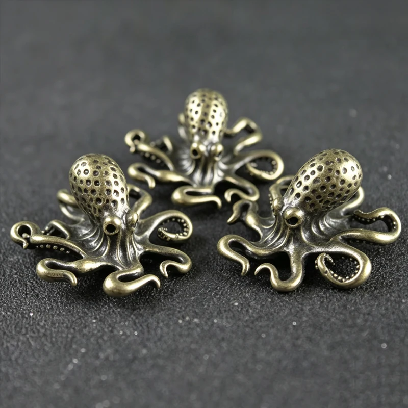 1pcs Brass Octopus Home Decoration Antique Copper Animal Figurines Miniatures Desk Ornament Accessories Creative Table Craft
