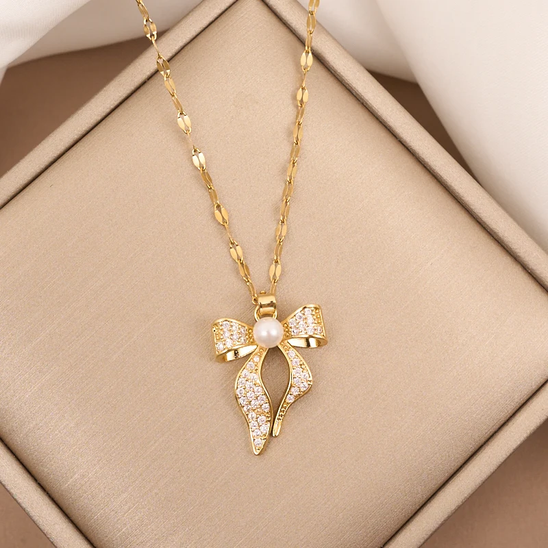 Exquisite and Gorgeous Pearl Stainless Steel Big Bow Necklace Classic Girly Dinner Clavicle Chain