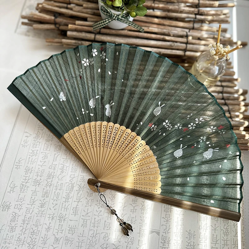 Summer Cool Daily Fan Wedding Hand Folding Fan Carry-on Hand Manual Fan Matching Clothing Self-timer Decorative Fan Craft Gift