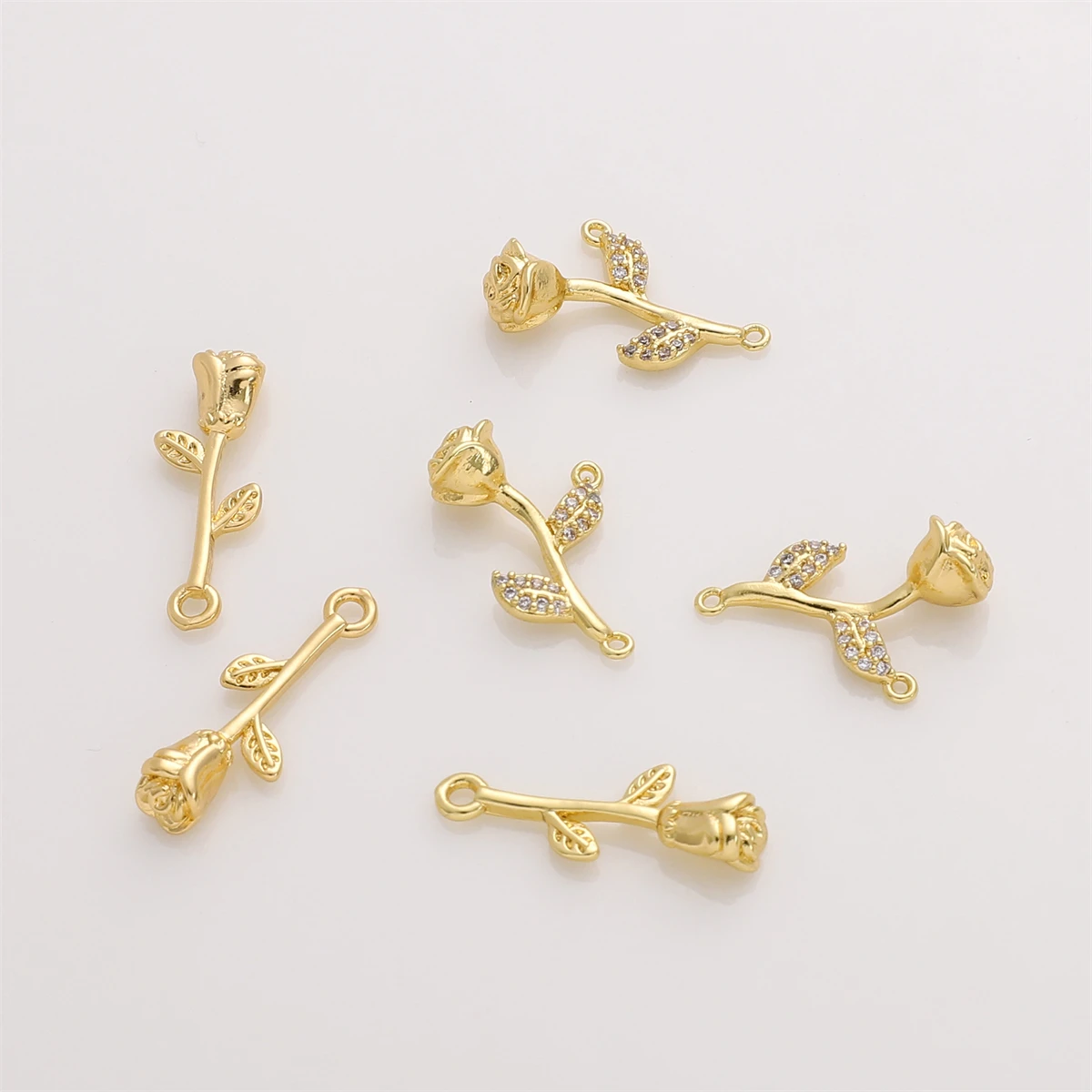 1pc 14K Gold Plated Brass Rose Flower Pendant Chic Fashion Connector Charms for Necklace Earring DIY Jewelry Making Accessories