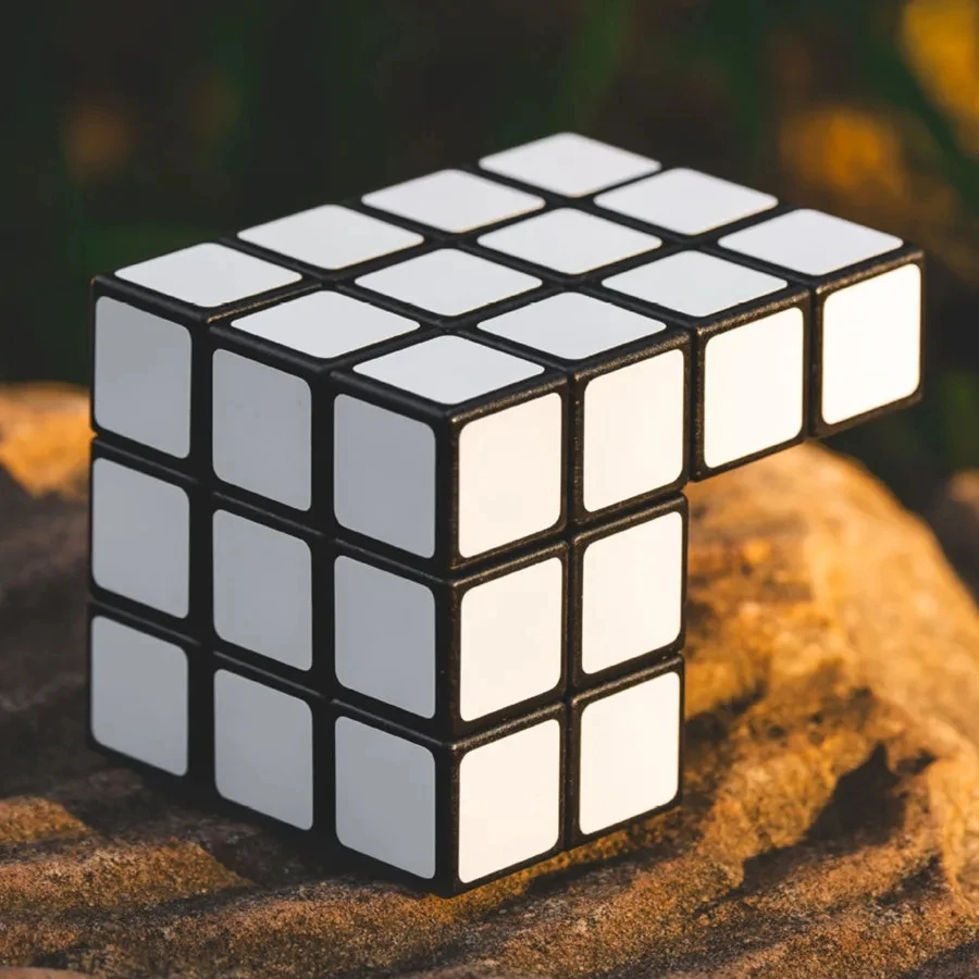 Blanker Cube 3x3รูบิคกระจกทรงแปลกปริศนาความเร็วปริศนามืออาชีพแก้เครียดของเล่นแก้เครียด