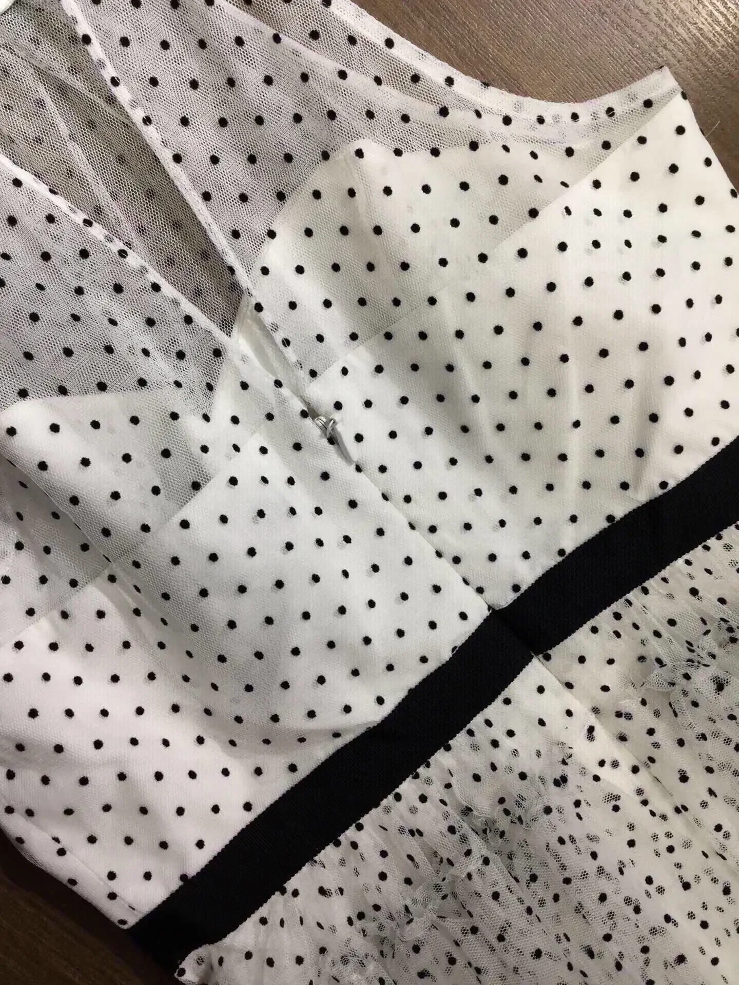 Vestido feminino com estampa de bolinhas, gola redonda, sem mangas, cintura alta, malha em camadas, doce, slim, mini robe