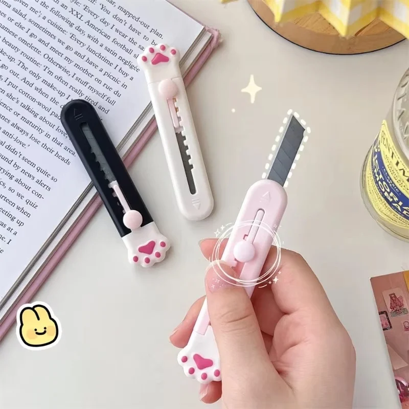 

Cute Cat Paw Portable Paper Cutter Unboxing Paper Wallpaper Knife Handmade Artwork Knife For Office Stationery School Supplies