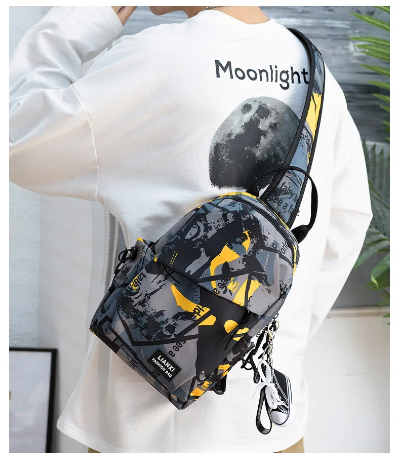 

Прочная мужская нагрудная сумка из ткани Оксфорд, легкая, вместительная, многофункциональная уличная нагрудная сумка с камуфляжным граффити