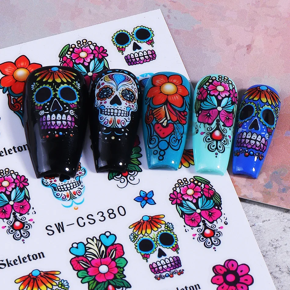 2 Stück Totenkopf-Nagelaufkleber Bunte Totenkopf-Blumen-Nagelsticker Selbstklebende Gothic-Skelett-Blumen Halloween-Maniküre-Dekoration – Detail 7