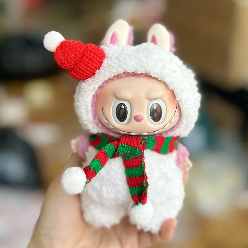 

labubu clothes The Monsters 17cm Plush Doll Clothes Cute Red and green scarf snowman dolls accessories Jumpsuit Hat No Toys