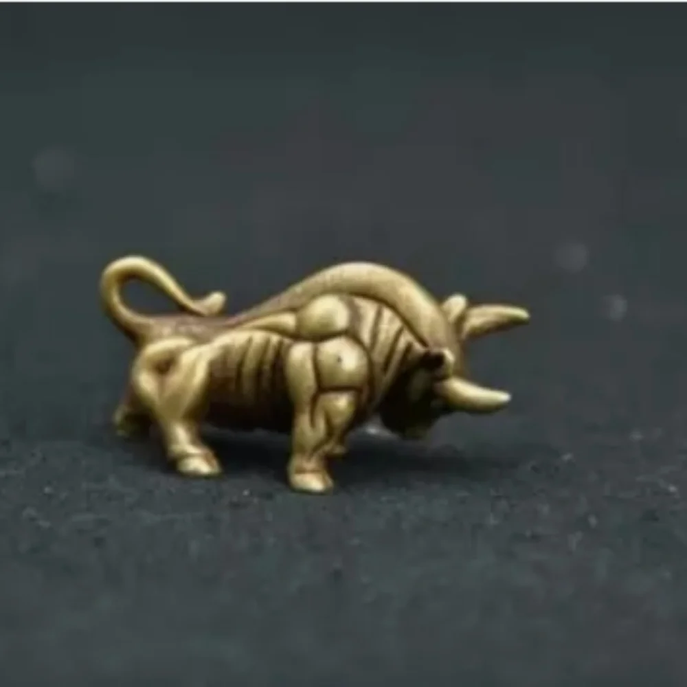 Chinese Pure brass Wall Street bull small statue