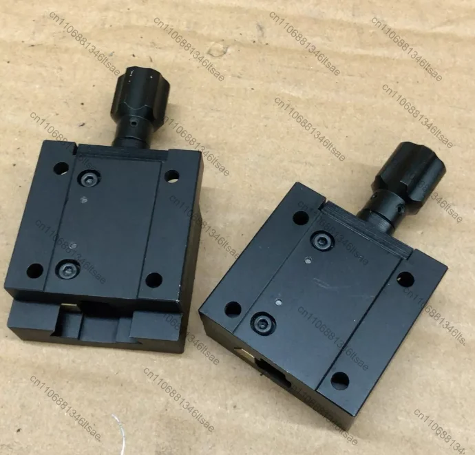 Accessories 1pcs tsm13d-1s dovetail fine-tuning platform screw type slot displacement platform, stroke 18mm
