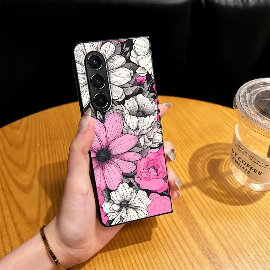 Floral Line Art Pattern Phone Cover Case for Samsung Galaxy Z Fold 8 Ultra Z Fold 7 6 5 4 3 ZFold3 ZFold6 ZFold7 ZFold5 ZFold4
