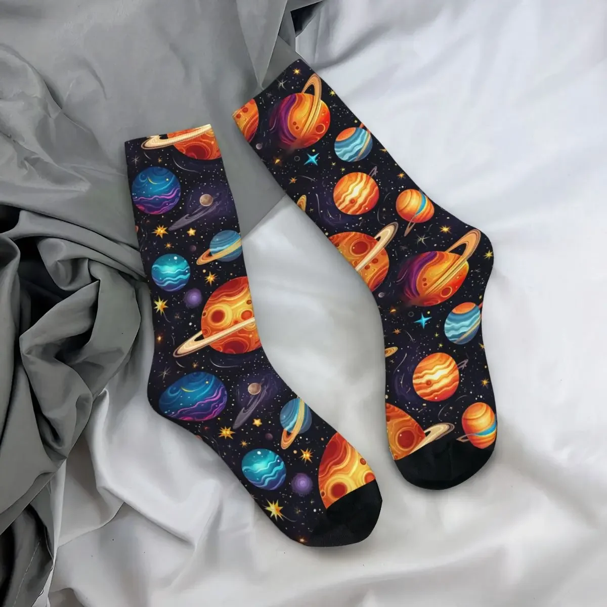 Kaus Kaki Desain Pola Galaksi Planet Warna-warni Stoking Super Lembut Harajuku Kaus Kaki Panjang Sepanjang Musim untuk Hadiah Ulang Tahun Pria Wanita