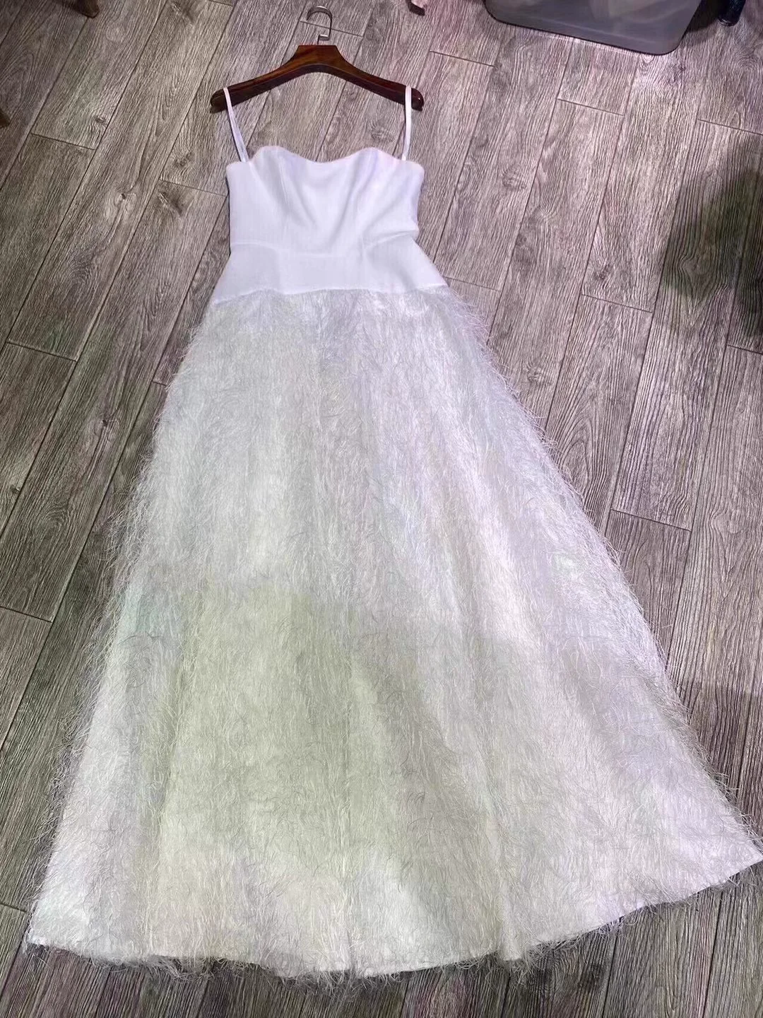 

Women Feather Stitching Maxi Dress Strapless High Waist Sleeveless Elegant Ladies Robe