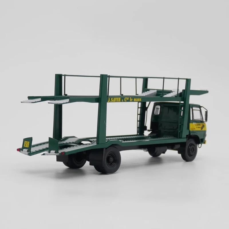 Diecast 1:43 Scale IXO Berliet GC 190 Truck Transport Car Alloy Model Collection Souvenir Toys Gifts Static Display