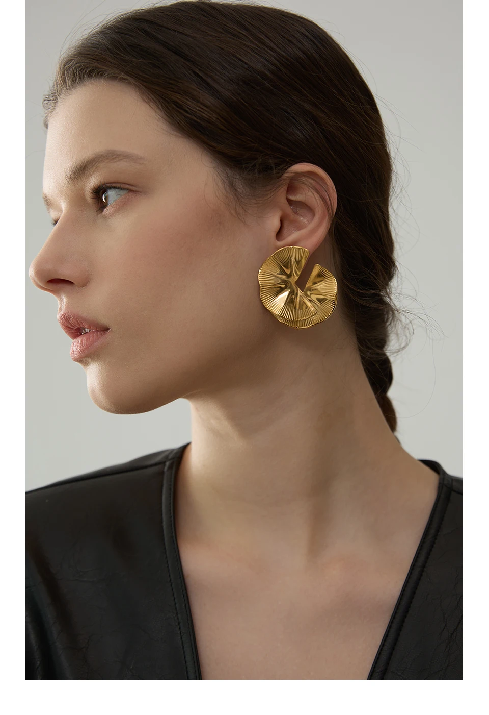 Yhpup Creative Stainless Steel Metal Flower Big Stud Earrings Fashion Attractive Statement Jewelry Women Personality Gift