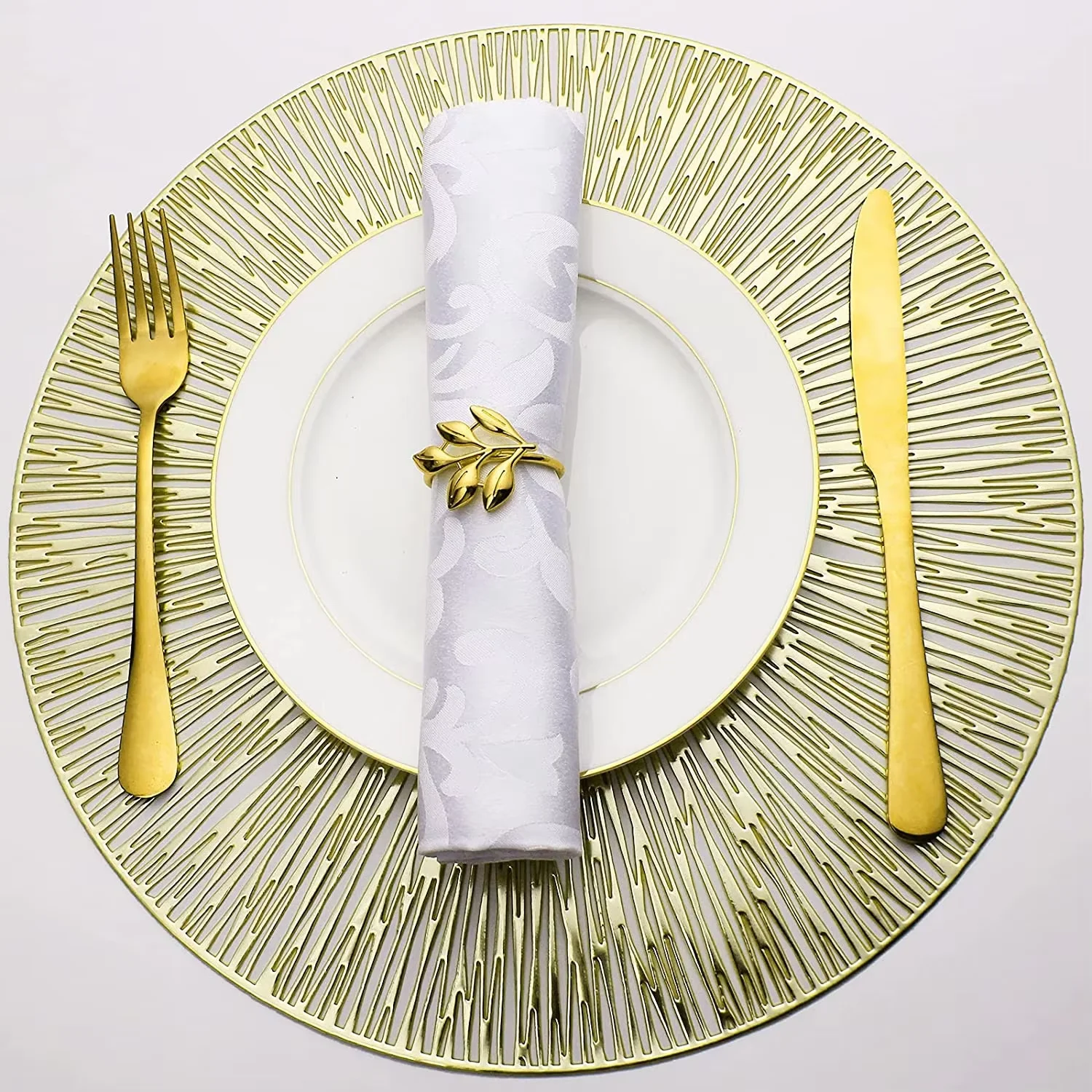 

Gold Round Placemats for Dinner Table Set of 6 Metallic Plastic Vinyl Place Mats No-Slip Wipeable Table Mats