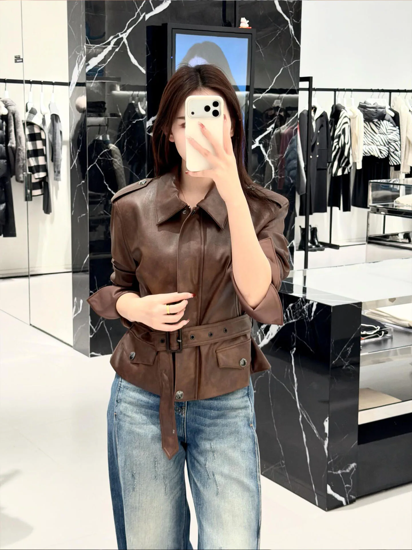 

Browan Leather Jaet Women's Spring 2026 New Sle ort Flip Collar Waist Cinched Cool Temperament Top Commute Sle