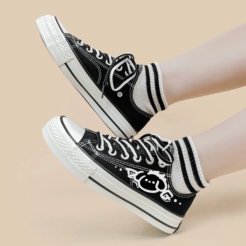 Amy and Michael Cute Anmie Cartoon Casual Sneakers Lovely Girls Students Low Top Black Canvas Shoes Female Woman Vulcanize Shoes