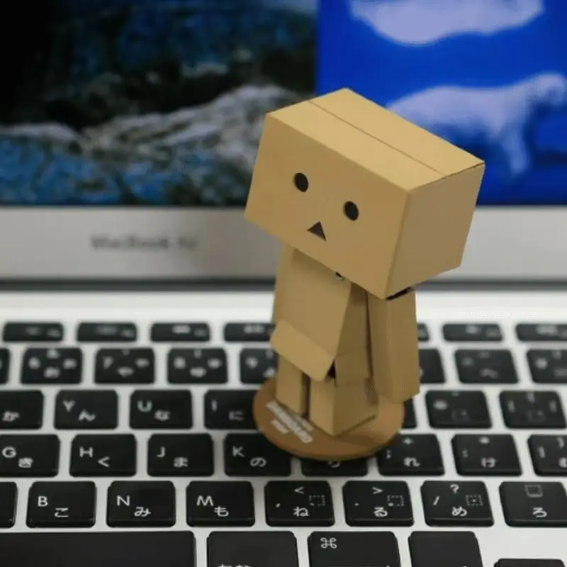 

Spot KAIYODO Revoltech Danboard Mini can be lit 9.5cm Anime Action Figures Model Toy Collectible Model Gift