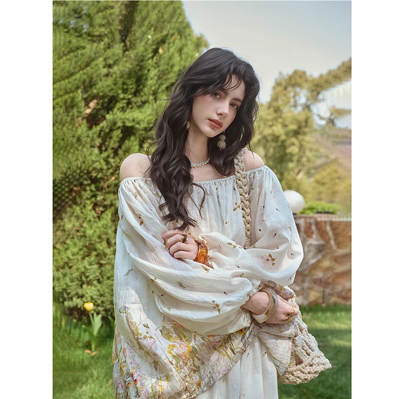 

2025 New Arrival Spring/summer Loose Beach Style Print Slash Neck Lantern Sleeve Blouse Good Quality Women Casual Shirts T248