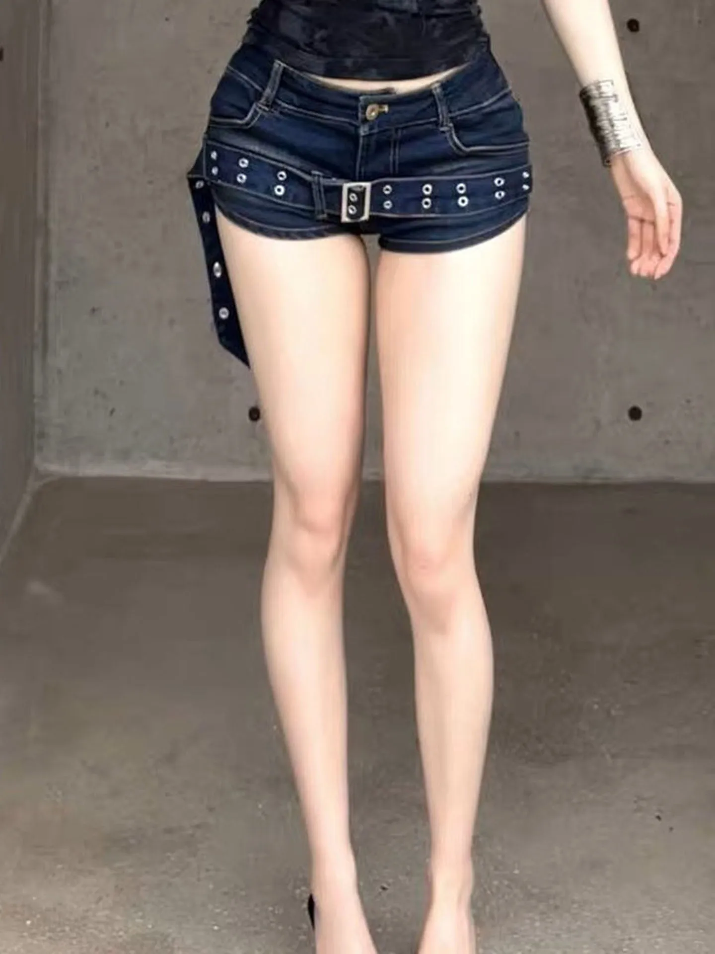 

Y2K Sexy Short Jeans Low Waist Denim Belted Distressed Blue Summer Vintage Women's Tight Fit Pants Button Closure Breathable