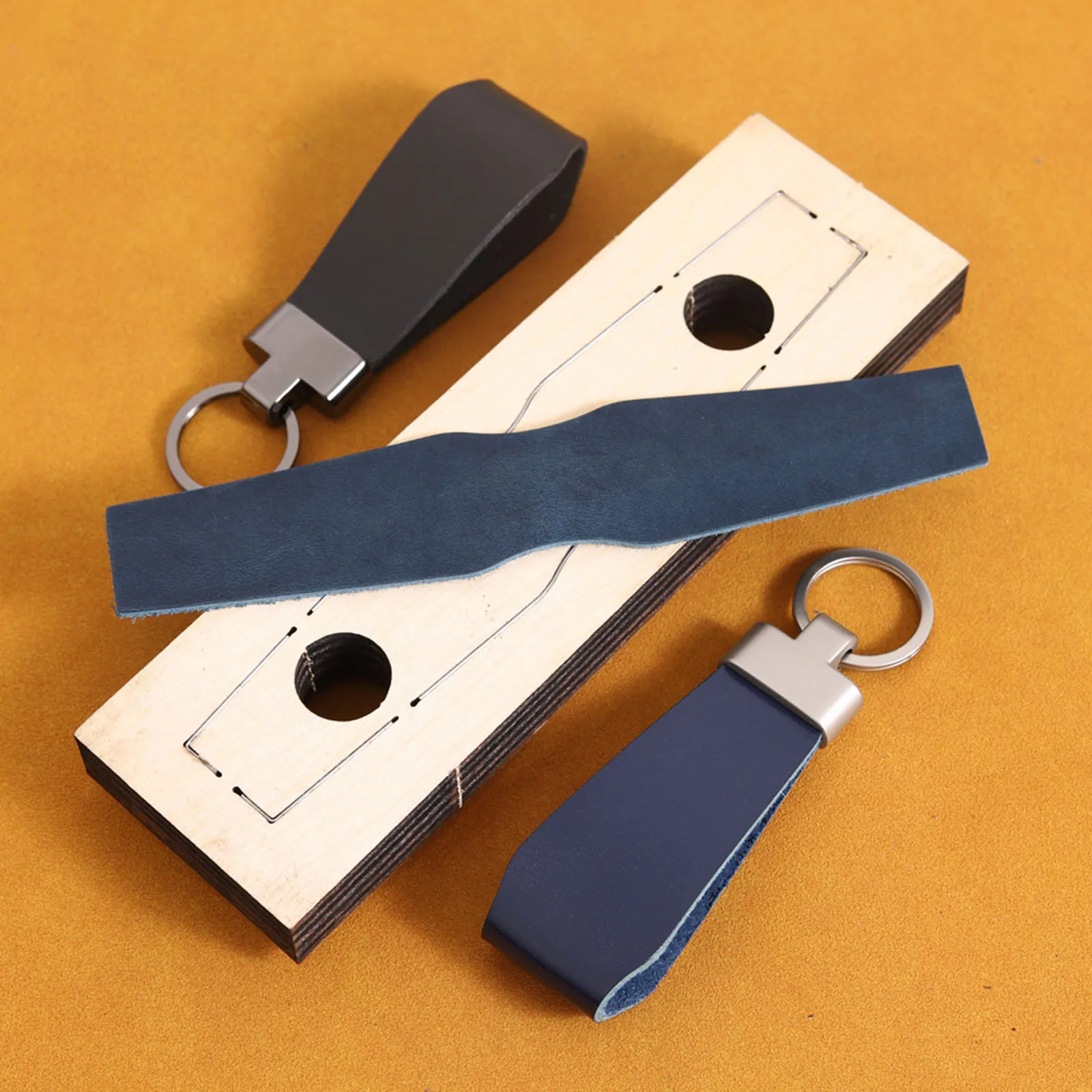 Leather Cutting Die Professional Leather Keychain Cutting Dies for Scrapbook Embossing Handmade DIY Leather Crafts Accessories