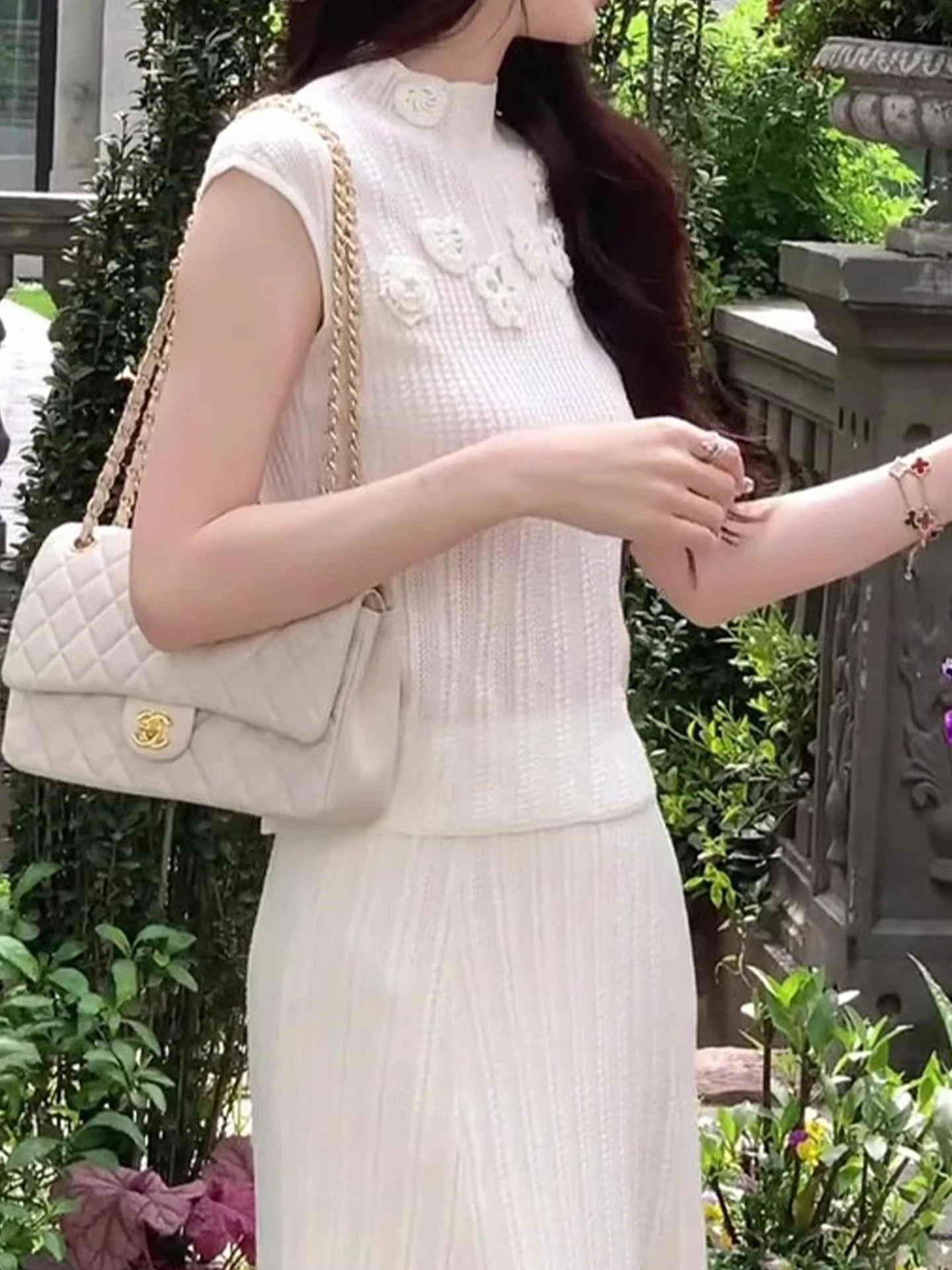 Ele Colete Svel de malha com decoração de flores 3D Coreano Sle Slim Fit Desgaste de viagem Cor pura Top Faion de verão