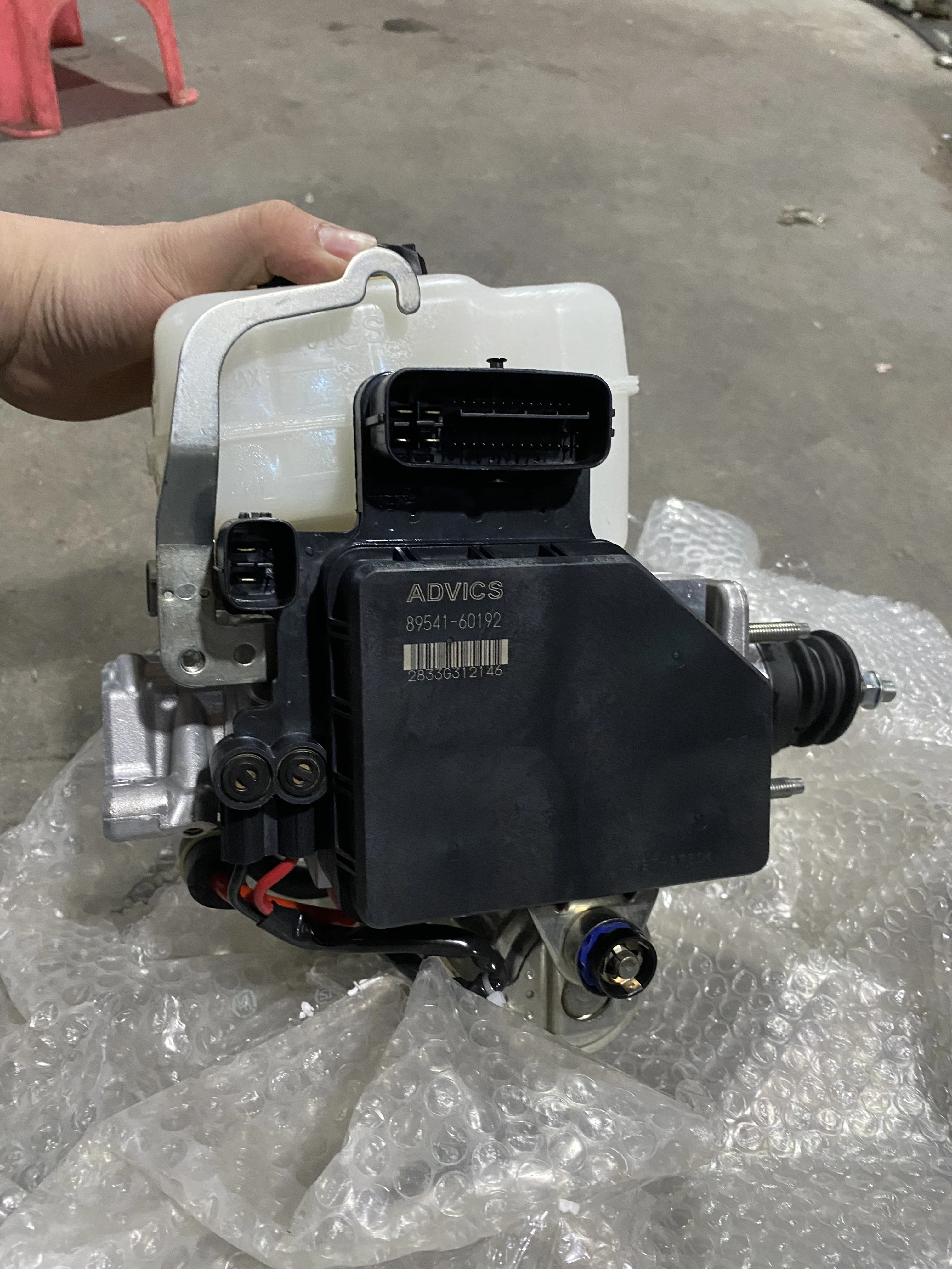 For Land Cruiser Prado LC120 LC150 LC200FJOverbearing400 Original Accessories Brake Master Cylinder High Quality ABS Pump
