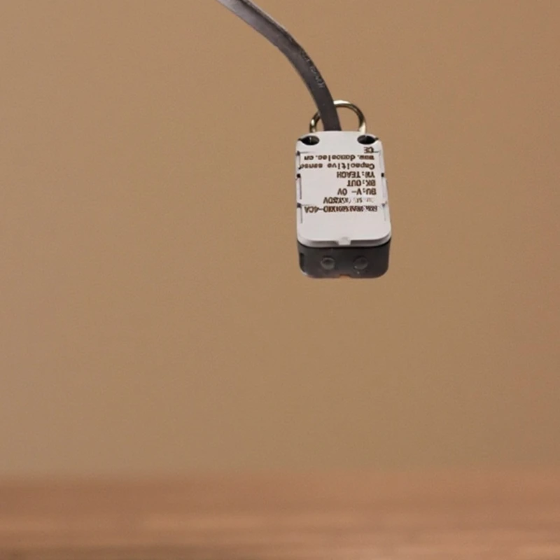 

Liquid level sensor Non-contact water level sensor Water tank