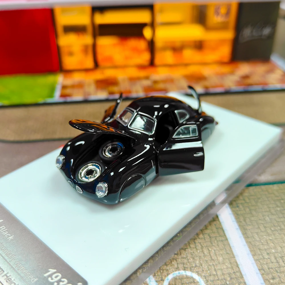 

Oldtime model 1:64 TYPE64 1939 Black Metallic Diecast Model Car