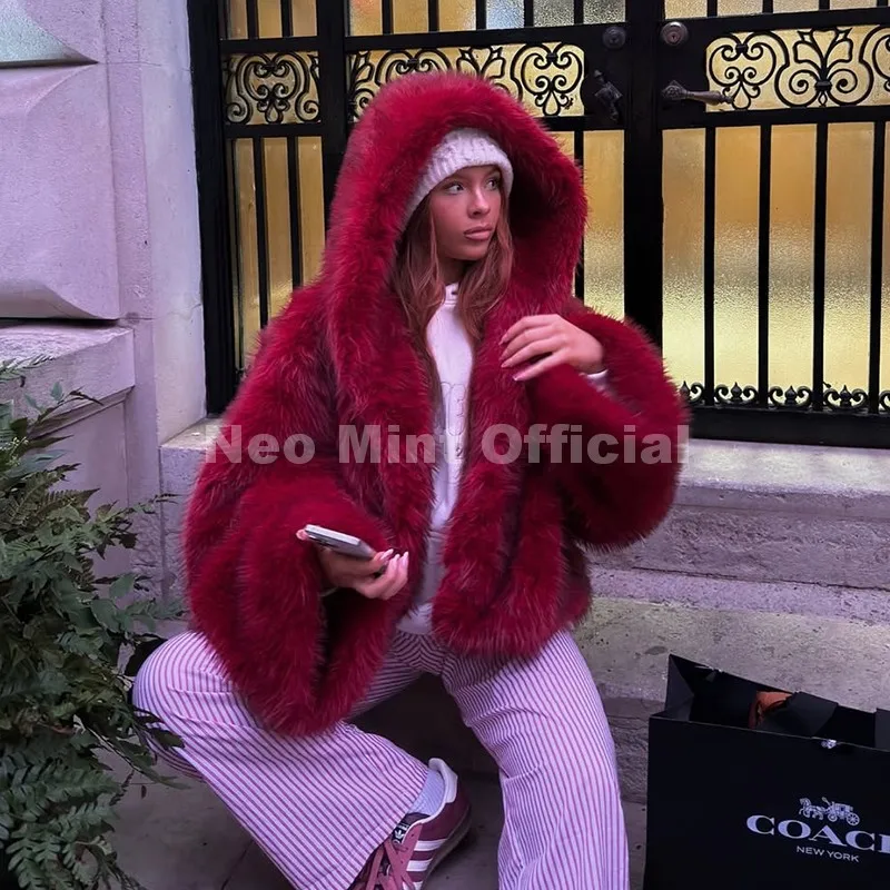 Neo Mint Y2k Brand Fashion Christmas Red Hooded Faux Fur Coat