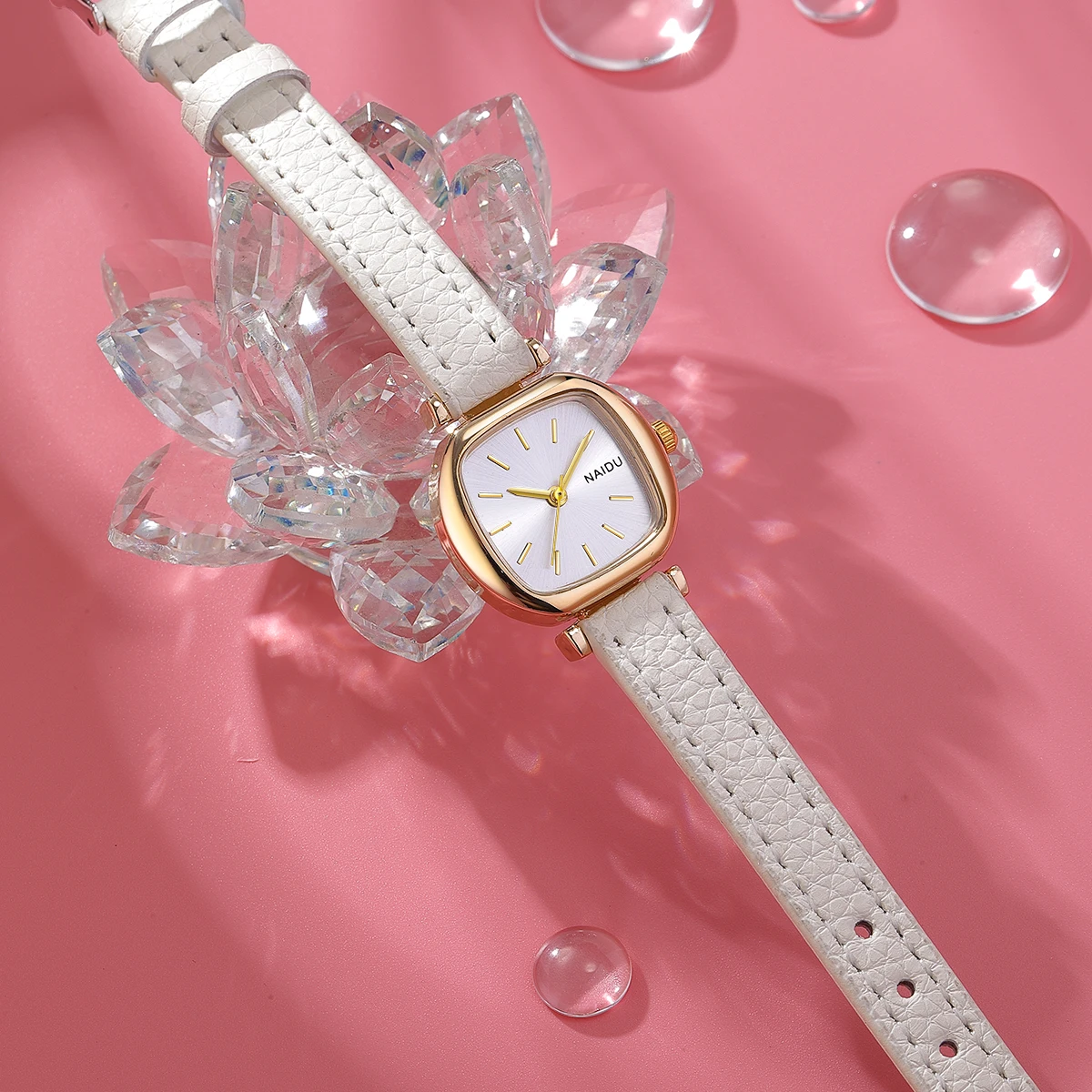 College-Style Casual, Stylish and Versatile Quartz Movement Watch image 6
