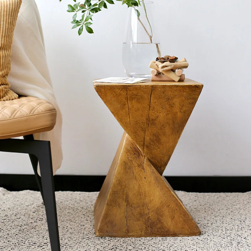 Staggered Triangular Side Table Environmentally Friendly Magnesium Mud Coffee Table Minimalist Hotel Chair Art Display Stand
